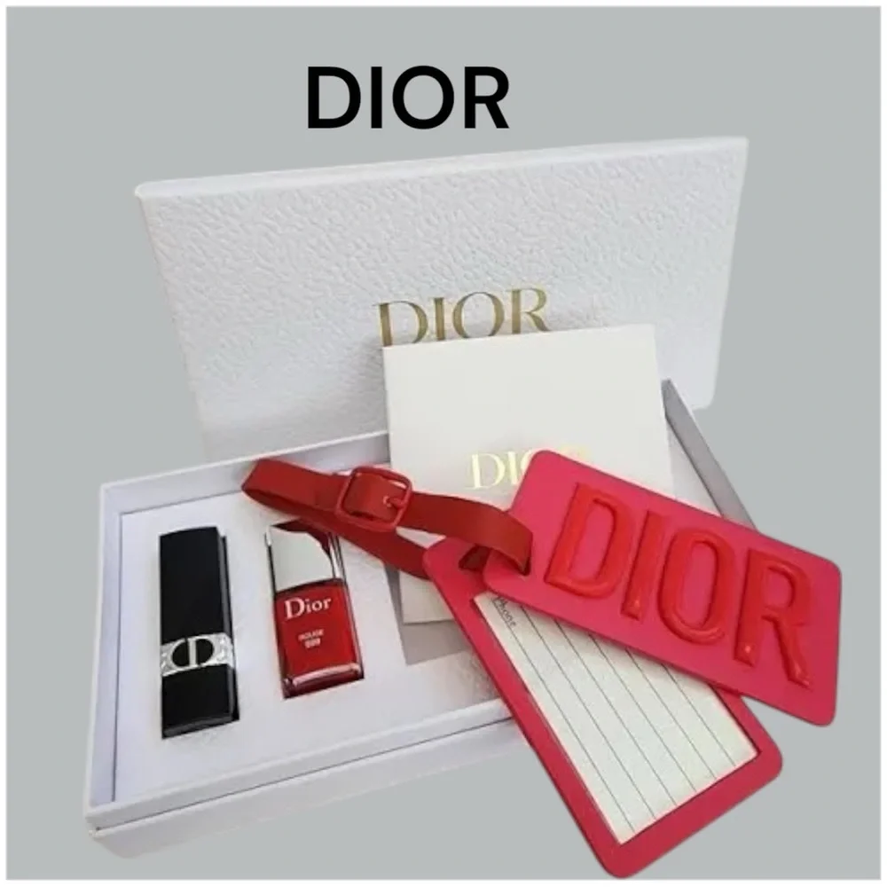 Dior set red